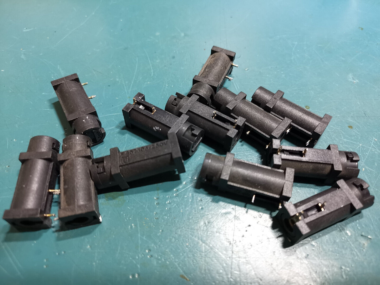 12pcs Bulging F457 Fuse Holder PCB Mount 250v AC 10A