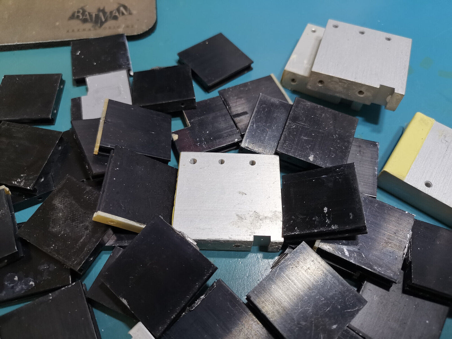 PCB Mount Transistor Heat Sink For Heat Transfer To Chassis