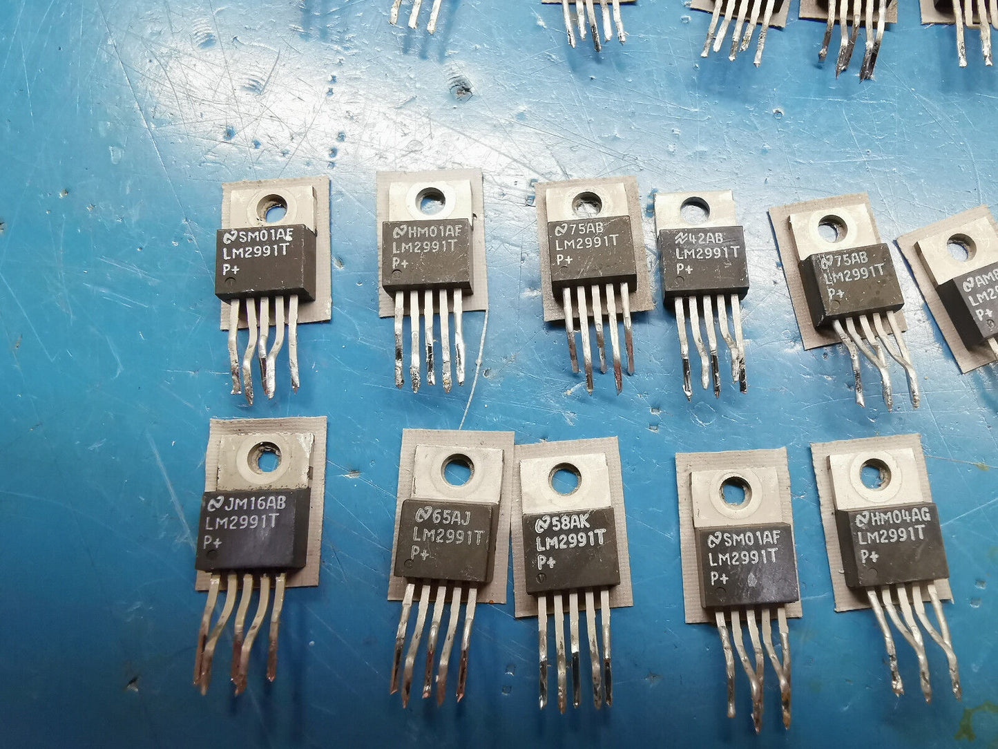 25 Genuien LM2991 And LM2941 Posative And Negative Voltage Regulator