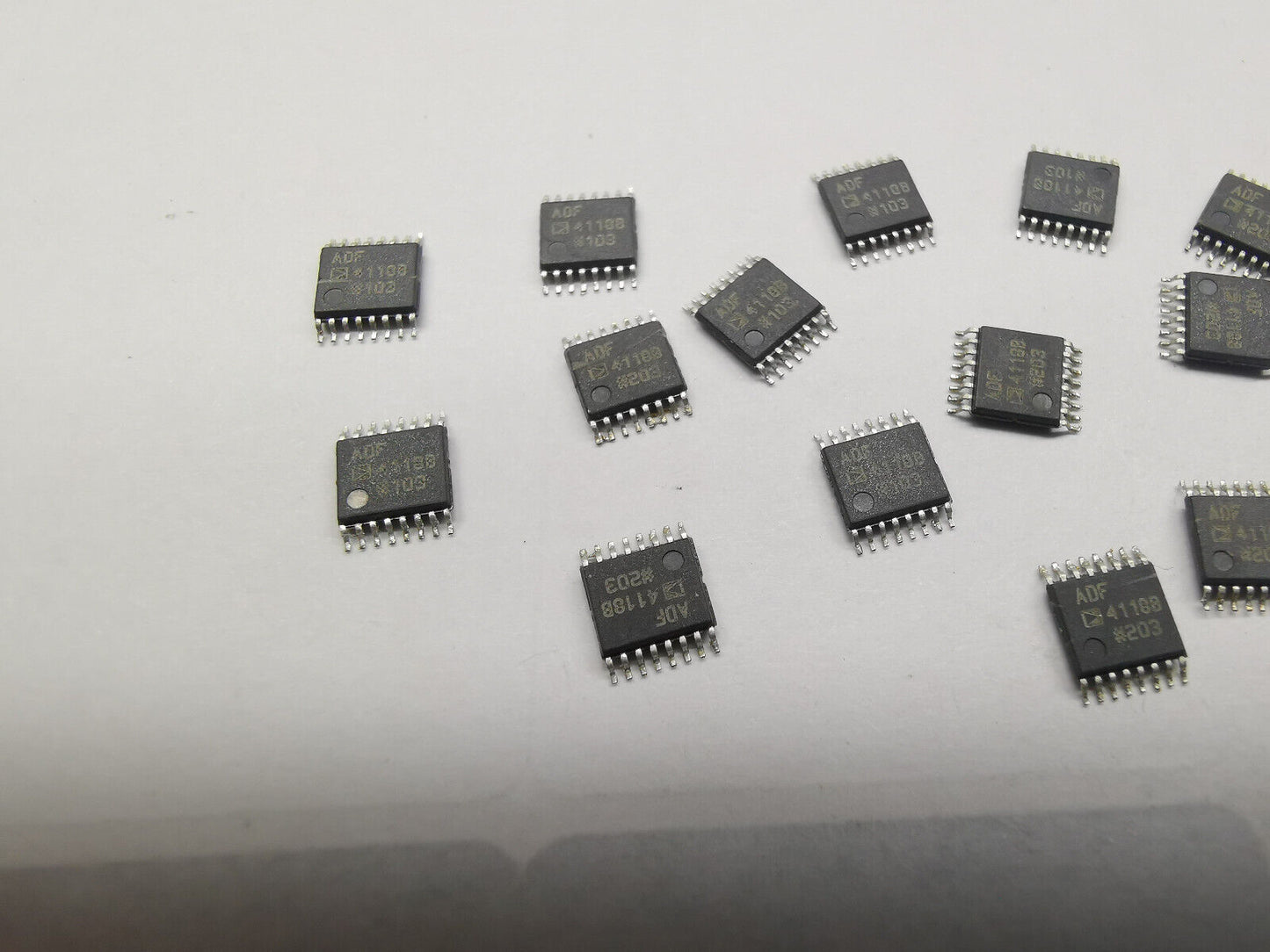 14PCS Genuine ADF4118B RF PLL Frequency Synthesizer From Military Equipment SMD