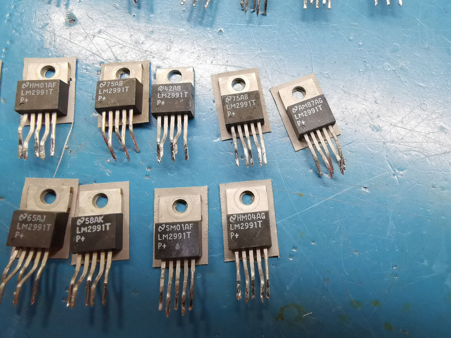 25 Genuien LM2991 And LM2941 Posative And Negative Voltage Regulator