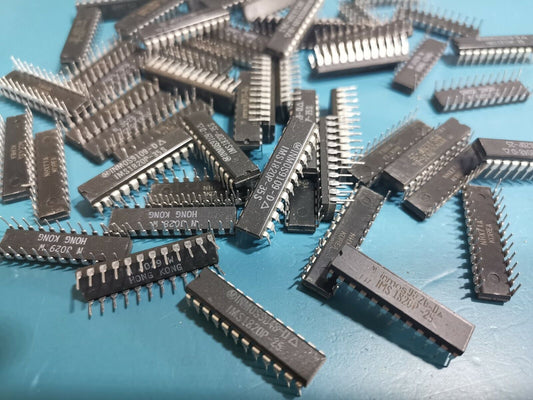 54pcs IMS 1820P-25 High Performance 64K x 4 Static RAM