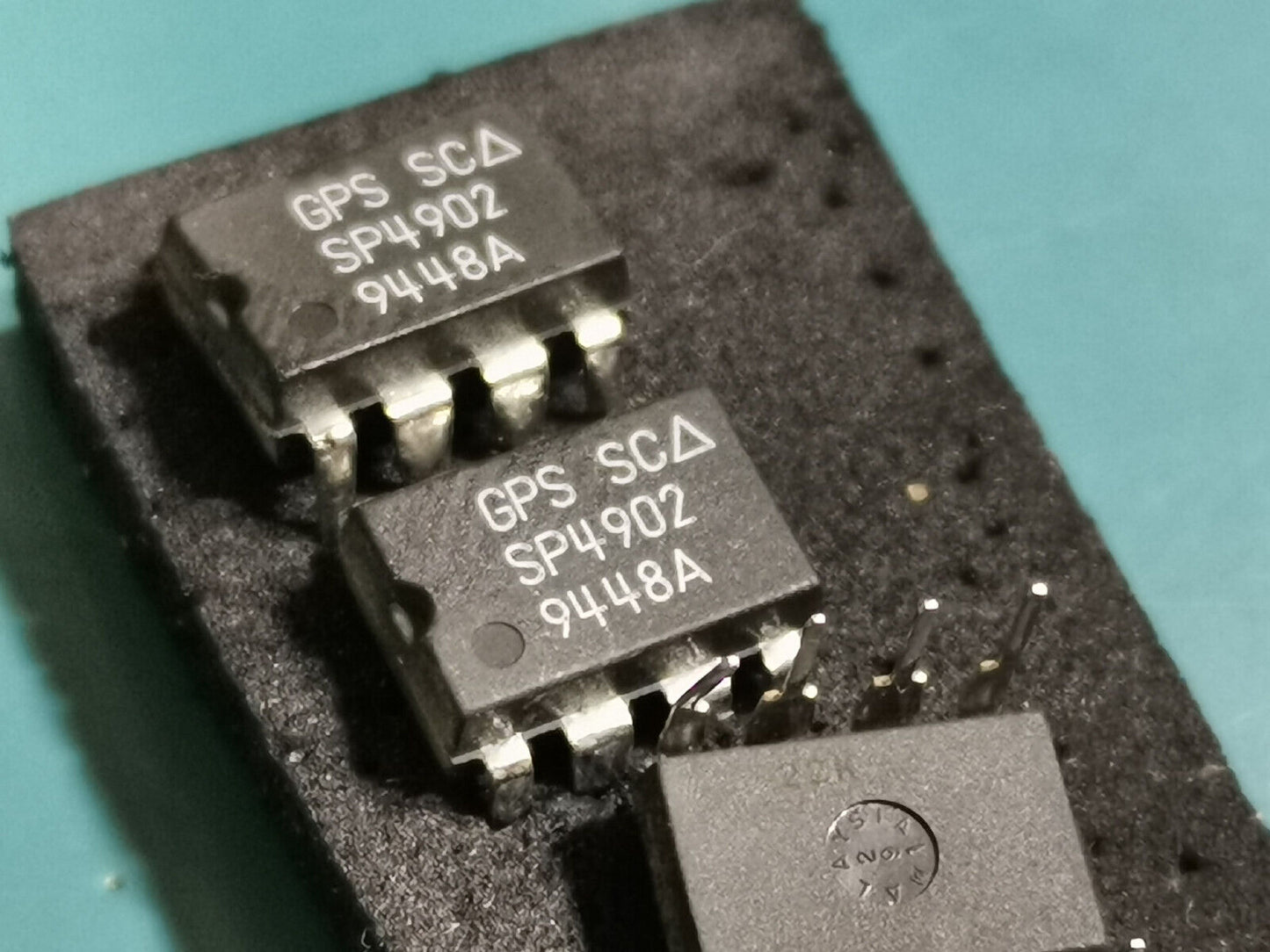 2pcs SP4902 Plessey 2.5GHz Divide By 2 Pre Scaler
