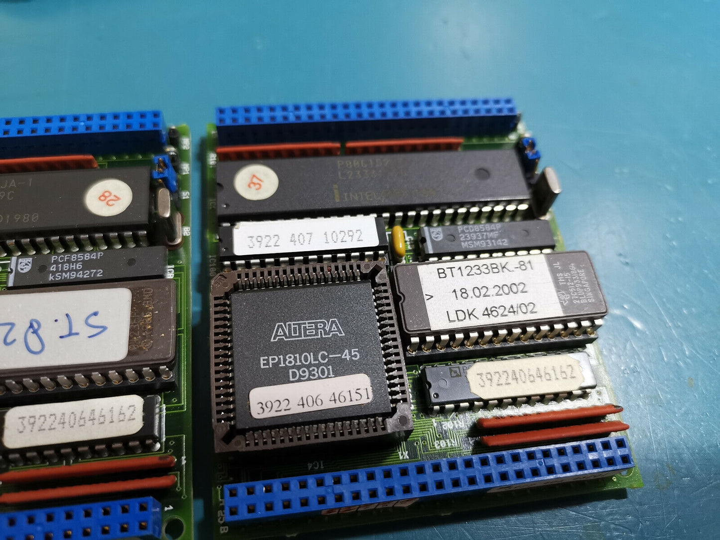 2 x Intel P80C152JA Comm Daughter Boards