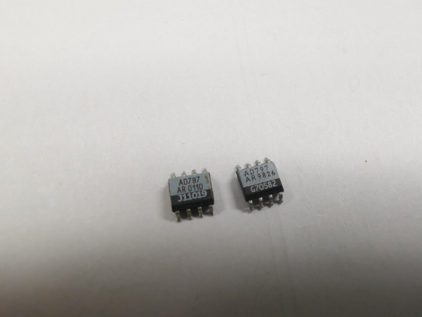 2pcs Genuine AD797AR Microphone Pre amplifier Ultra Low Noise Amplifier