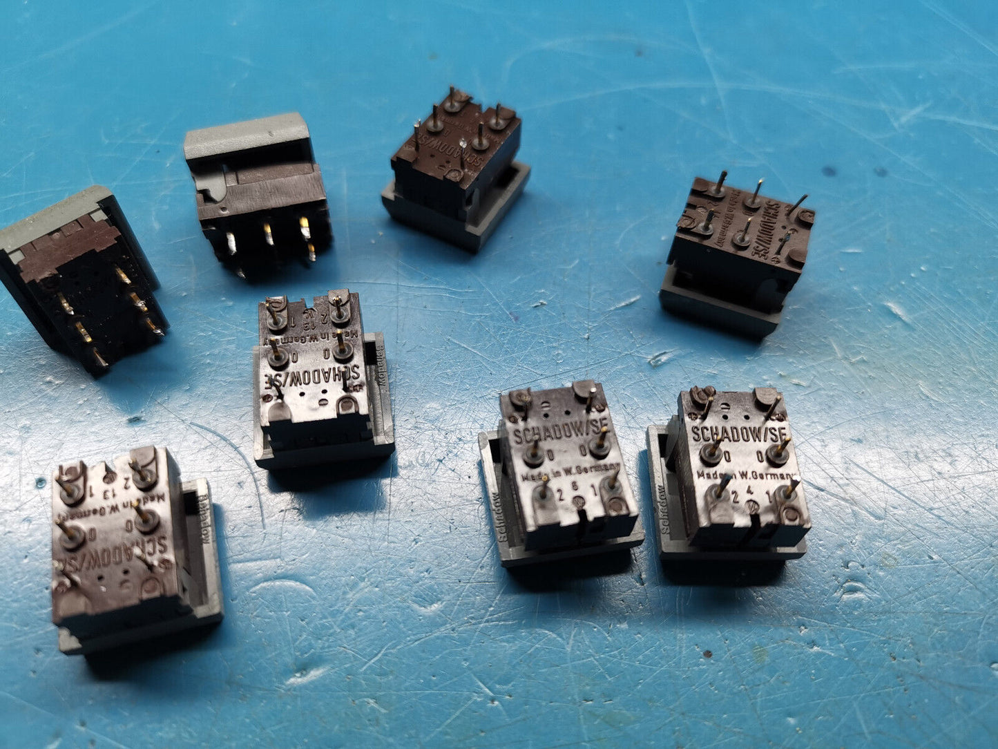 8pcs Schadow SE Pushbutton Switch With Red LED Indicator