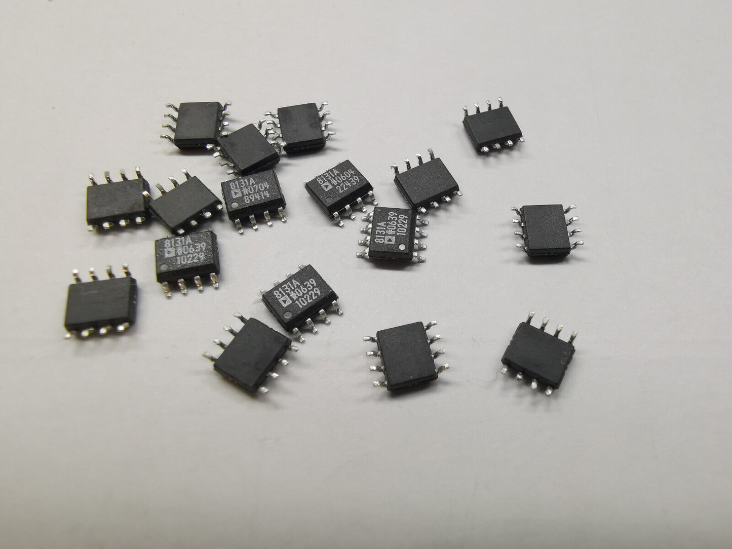 17pcs  Genuine AD8131A Low Cost  High Speed Differential Driver