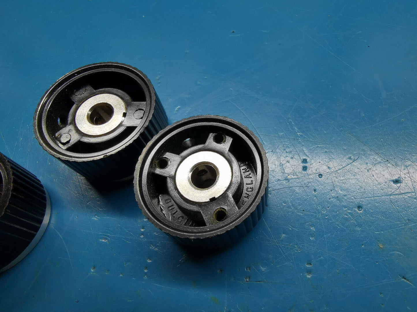 3pcs of Bulgin Plastic / Aluminium Top Potentiometer / capacitor Knob