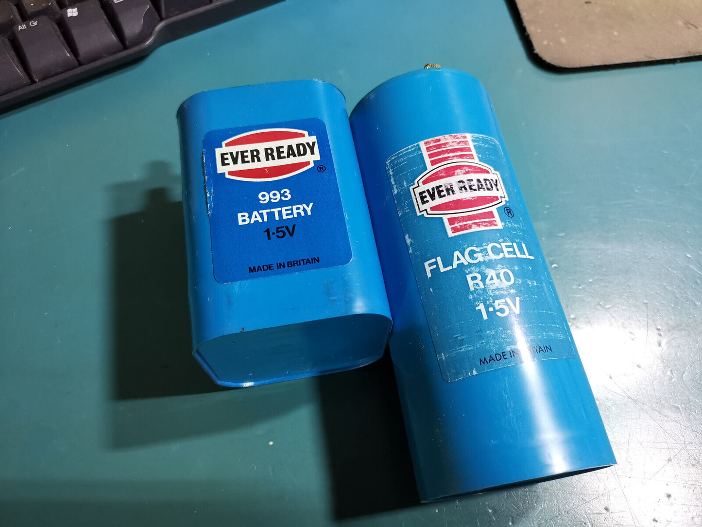 Vintage Ever Ready 1.5v 993 Battery  Ever Ready Flag Cell R40