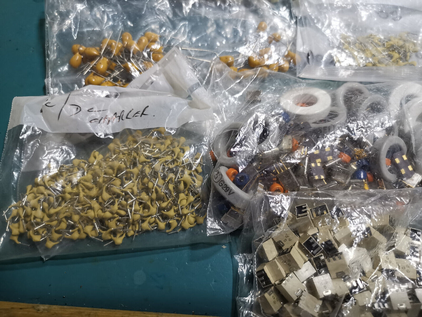 Various Electronic Components RF Connectors Filters Capacitors