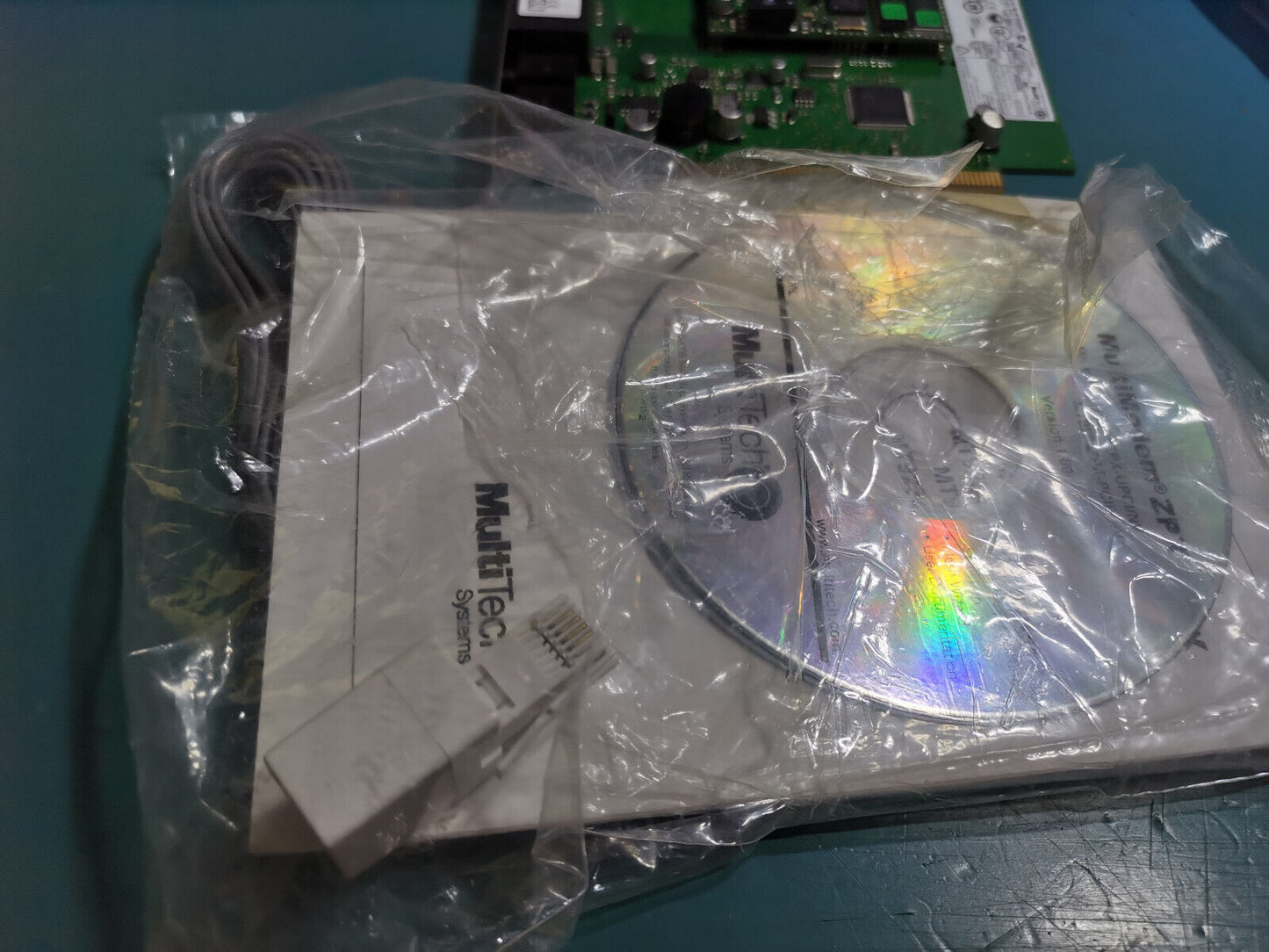 V.92 Voice Data Fax Modem MultiTech MultiModem ZPX MT9234ZPX-PCIE  With CD Rom