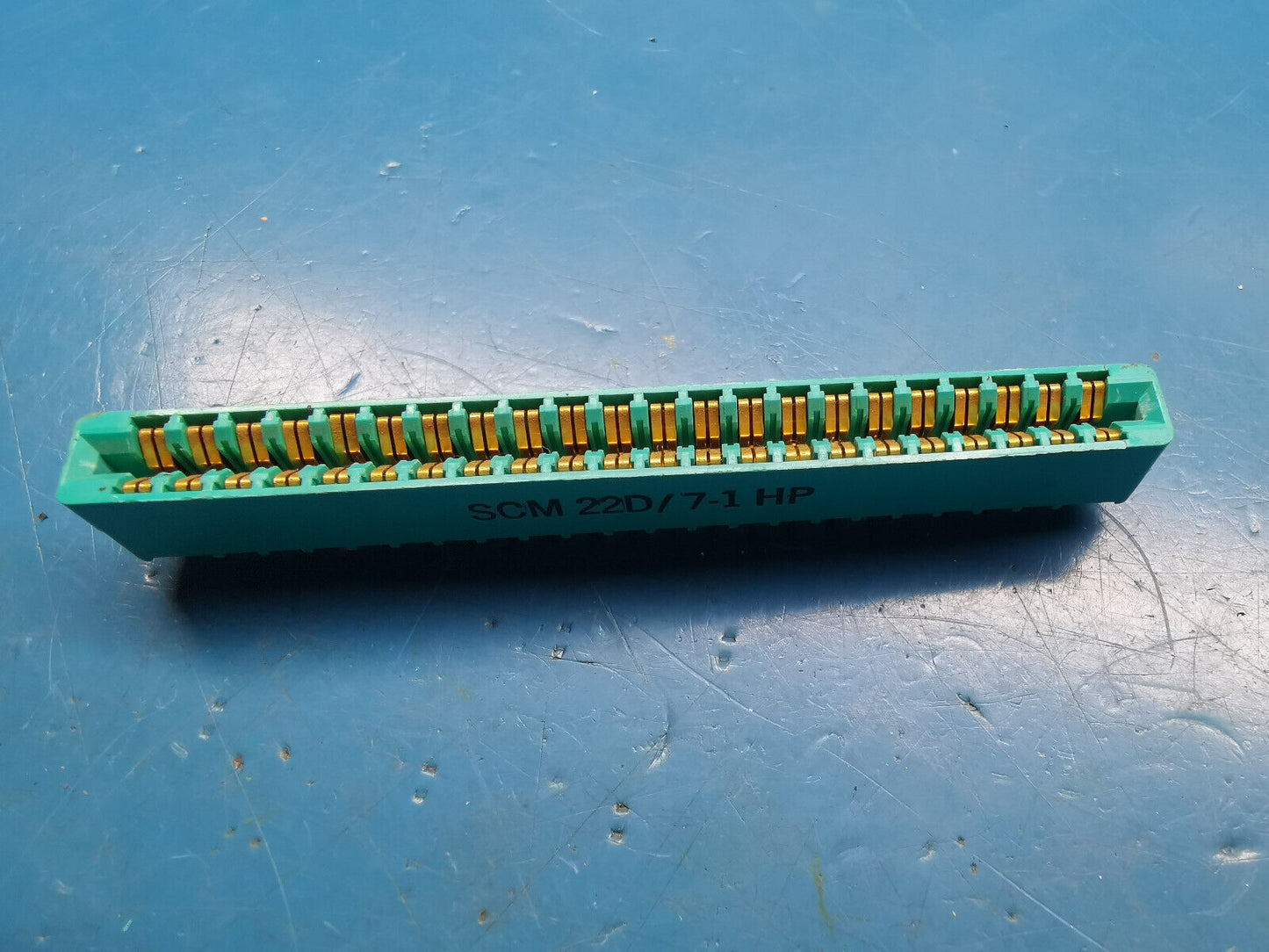 Genuine SCM 44 Pin PCB Edge Connector Used In Apple One And HP Agilent Test Gear