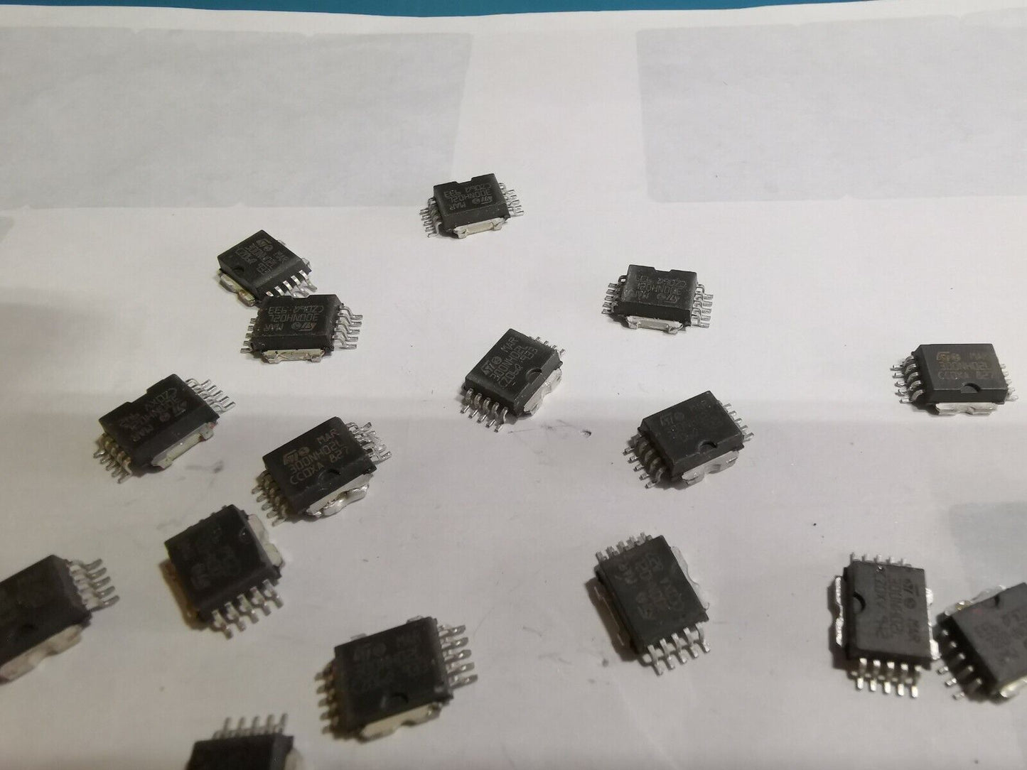 21pcs MAR300NH02L N Channel Power MOSFET 24V 0.8mΩ  280A SO-10