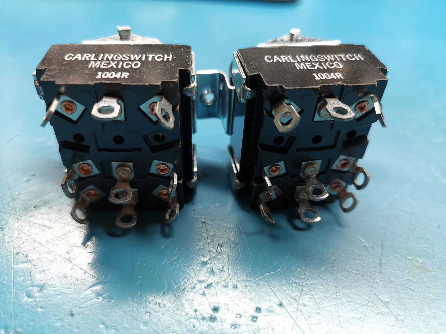 Carling Switch 104R Toggle Rocker Switch 250v 10A DPDT ON OFF ON