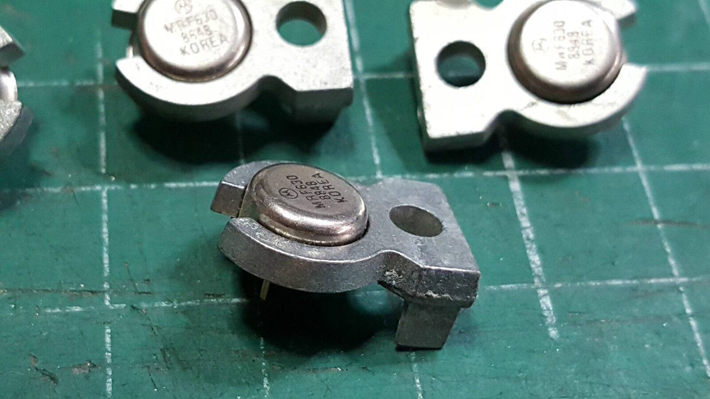 MRF630 NPN RF Transistor PG Of 9.5 dB at 3.0 W/470 MHz , 2Pcs