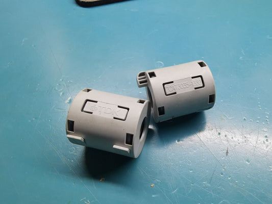 2pcs TDK 30mm x 34mm 13mm ID Clamp Filter Ferrite Core For EMC Absorption