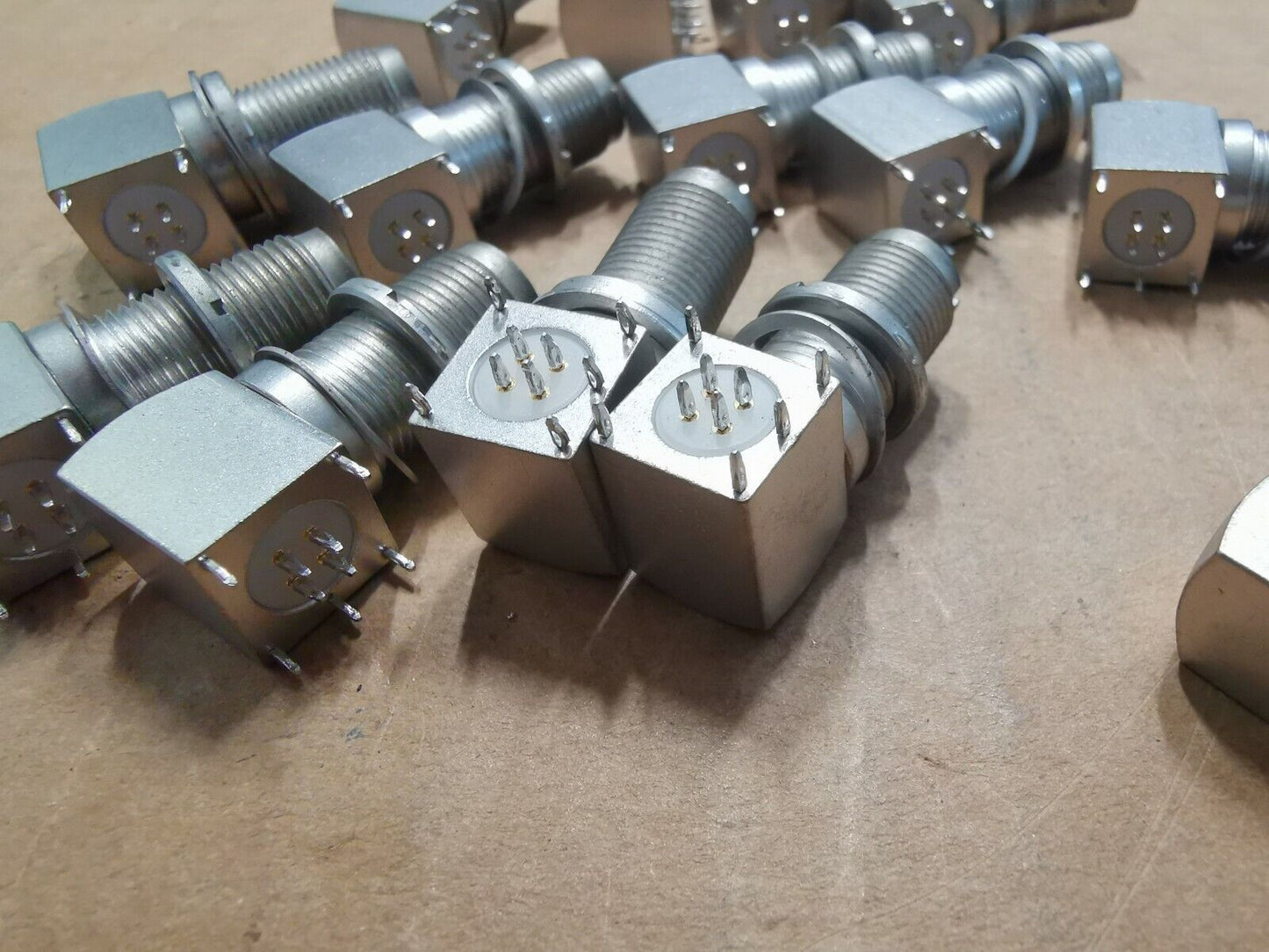 Quadax 4 pin RF Connector Joblot PCB Mount Military Part