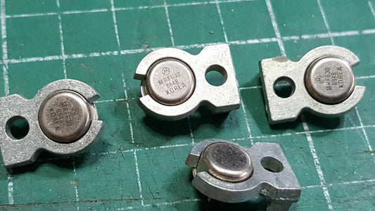 MRF630 NPN RF Transistor PG Of 9.5 dB at 3.0 W/470 MHz , 2Pcs
