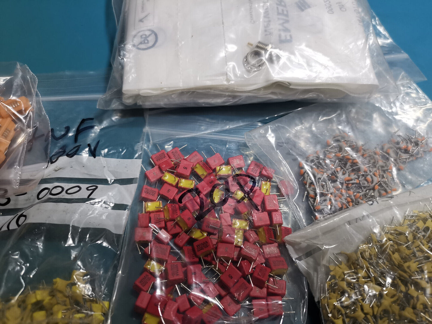 Various Electronic Components RF Connectors Filters Capacitors