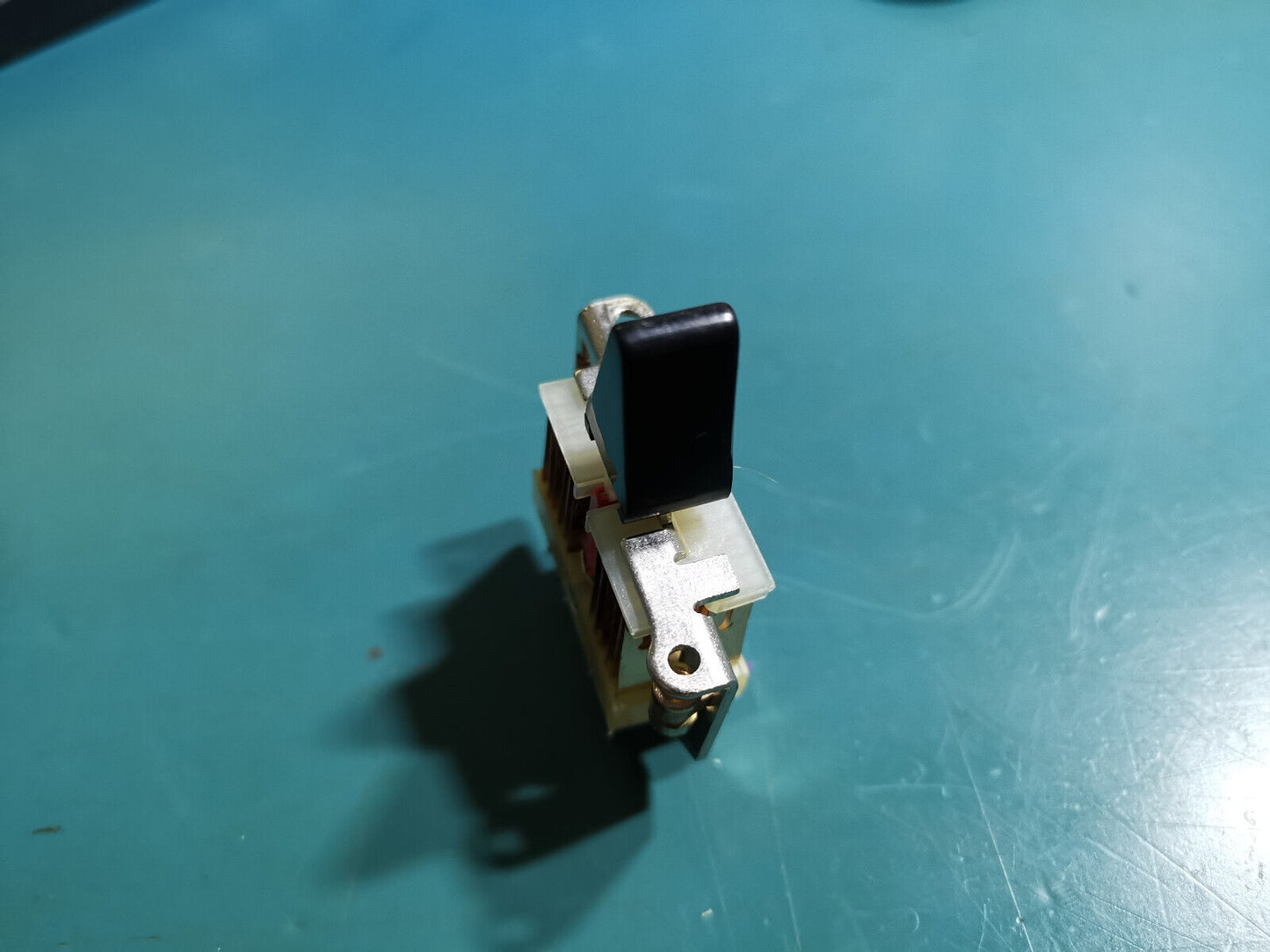 PED Series 80 Miniature lever Switch 4 x DPDT Black