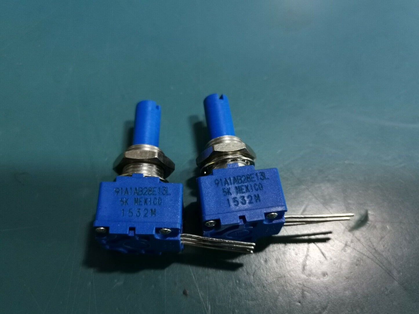 2pcs 5K Linear Potentiometer Panel Mount Cermet 2W Genuine Bourns