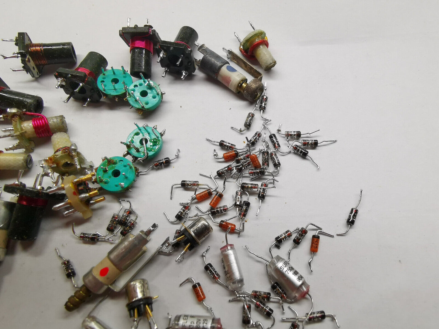 Joblot Of Various HP Agilent Test Gear Diodes And RF Parts