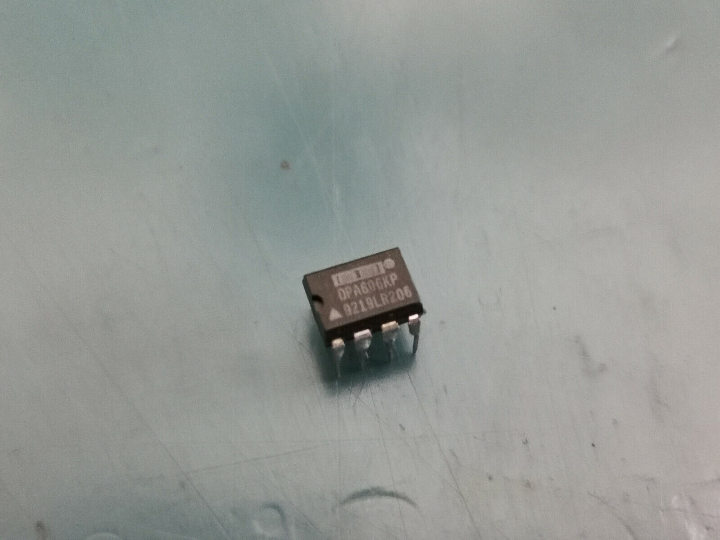 OPA606 KP Wide Bandwidth Difet Operational Amplifier Genuine  Burr-Brown