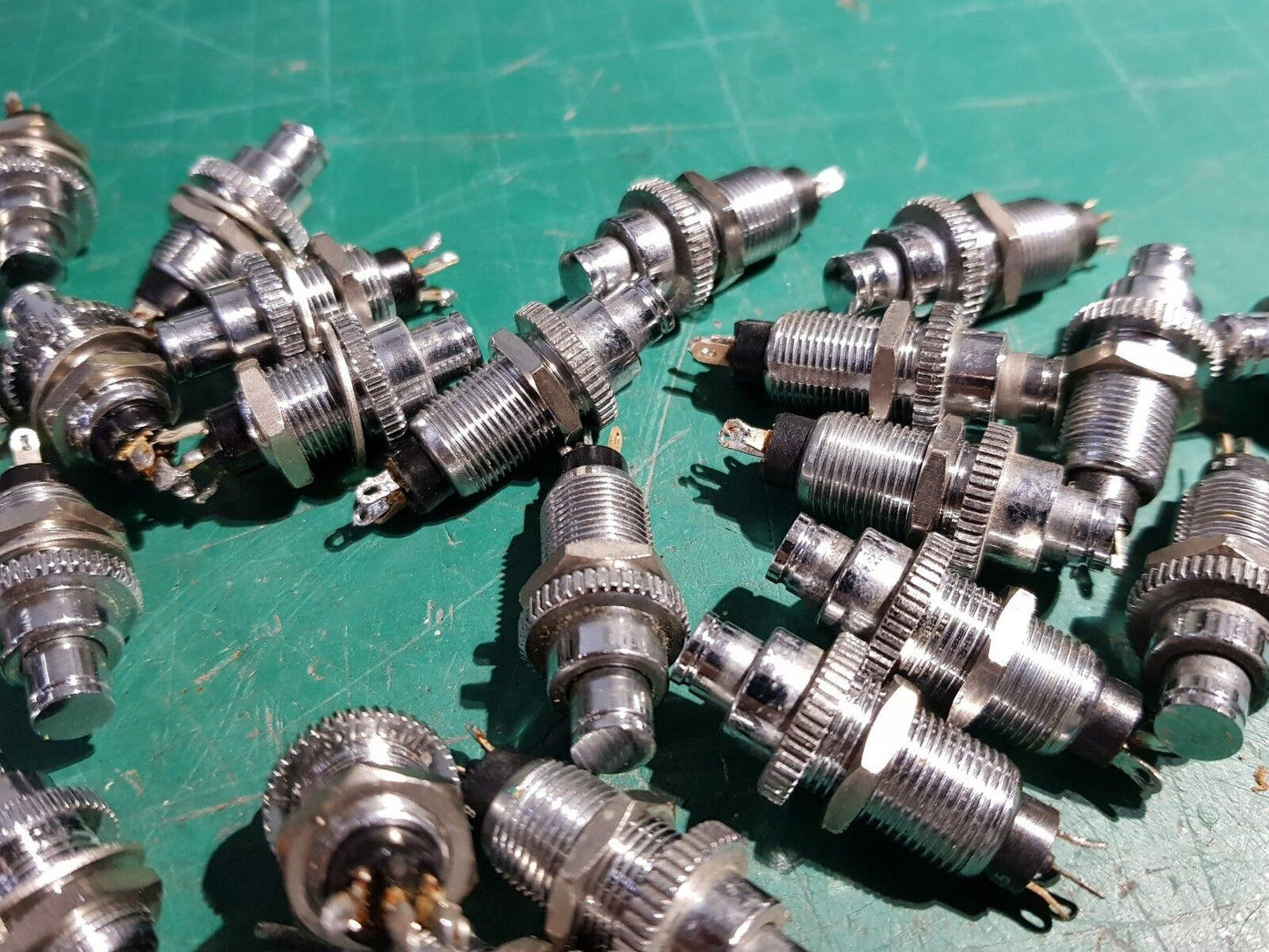 33pcs Push Button Switch SPDT 220V 1.5A  Secme Military Part