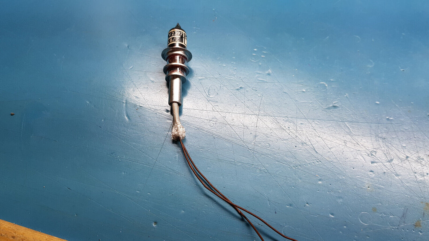 CV2397 Disc Seal Coaxial Triode For Use Up To 5 GHz