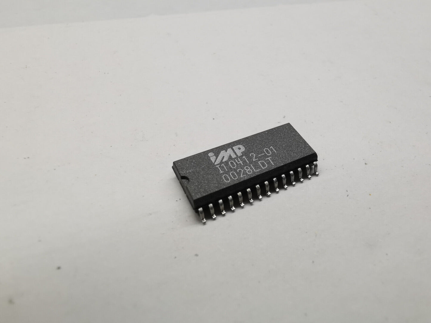IMP I10412-01 TDS694 TDS520 And Other Tektronix Equipment IC