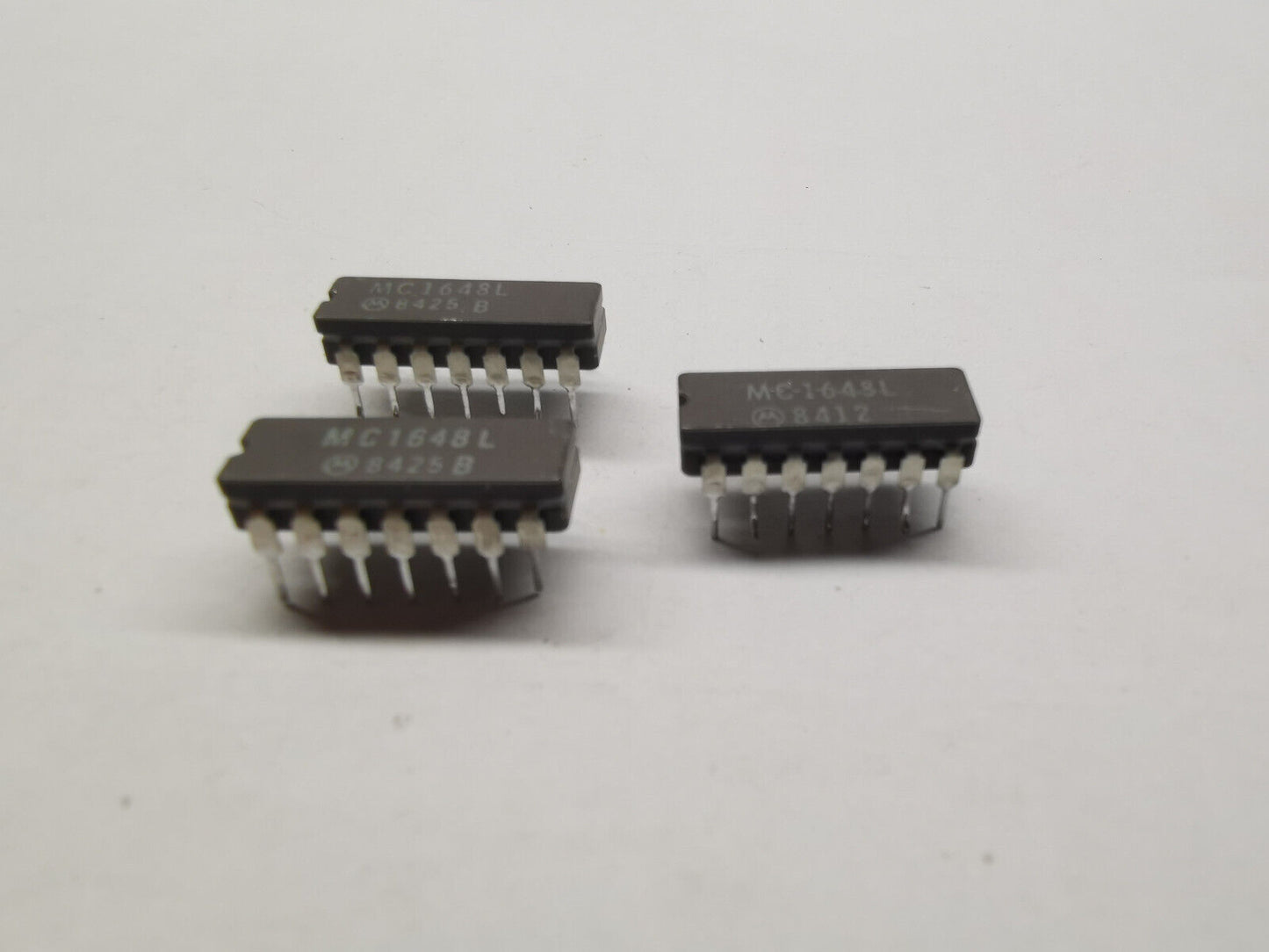 3pcs MC1648L Voltage Controlled Oscillator From HP Agilent Test Gear