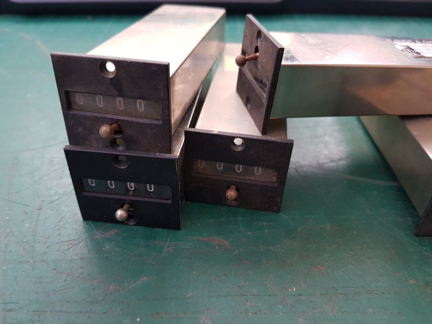 6pcs Magnetic Counter 24V DC 10 IPS LANDIS