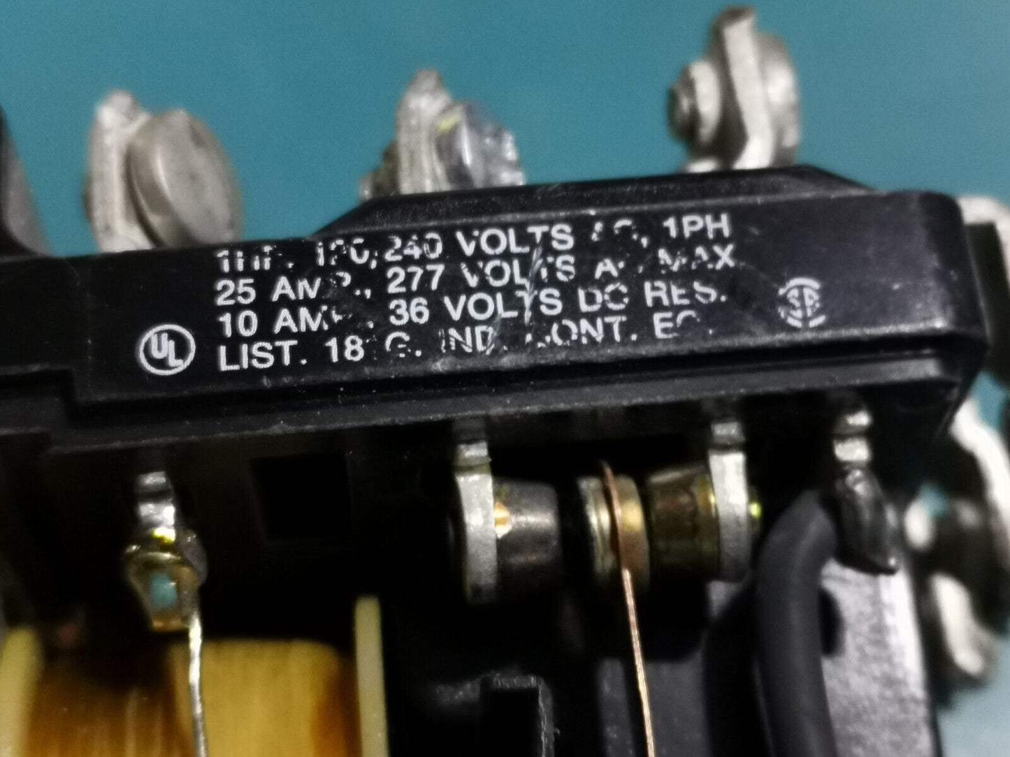 4PDT 120v Coil Relay 25A 240v AC 10A 36V DC