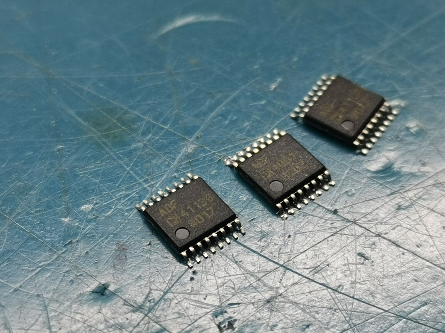 ADF4001 BRUZ And ADF4013B 200MHz PPL