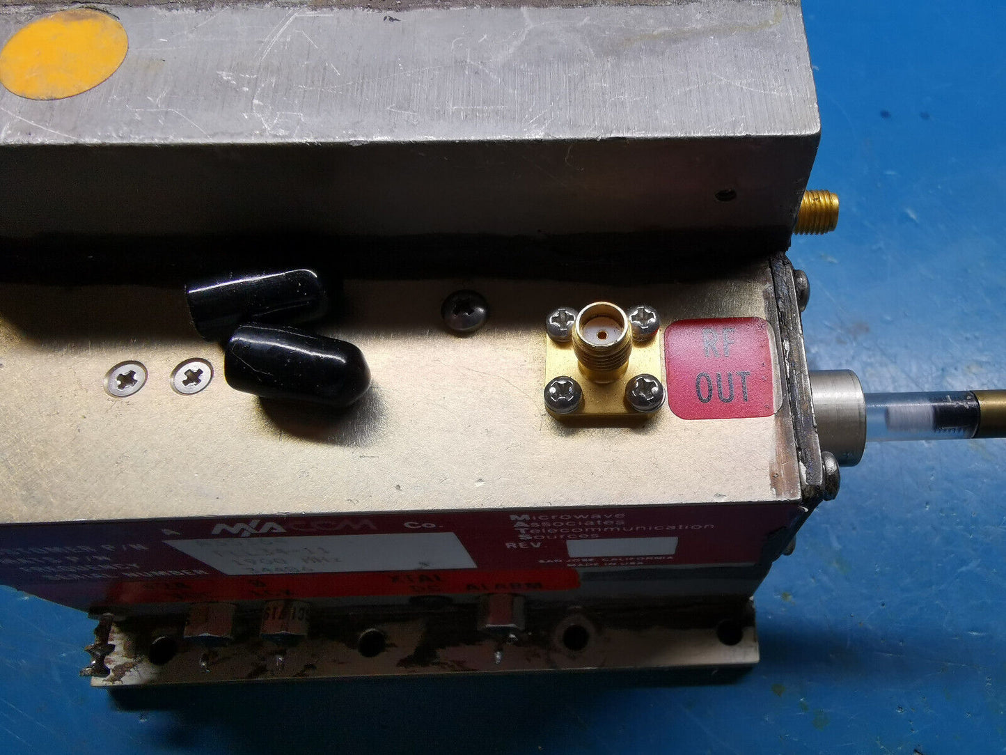 1.9GHz Cavity Oscillator Module From UK Military Hanger 1900MHz Oscillator