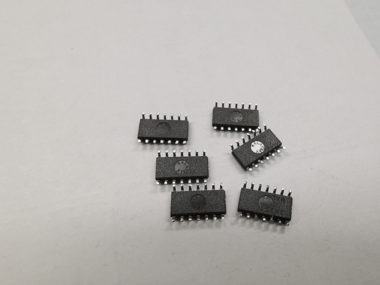 2pcs Genuine AD8044 Quad 150 MHz Rail to Rail Operational Amplifier
