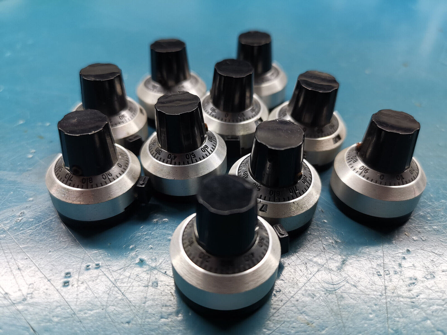 10pcs Multi Turn Knob 0 To 19 Count Beckman Industries