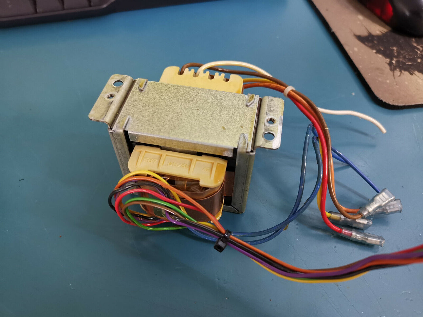 Hitachi V-552 Oscilloscope Mains AC Transformer
