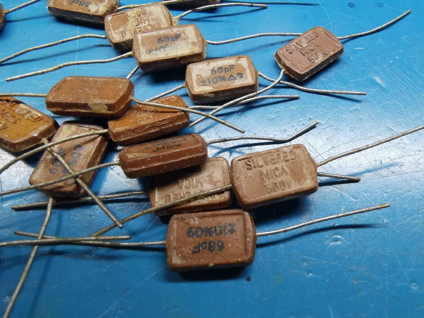 20pcs 68pF Capacitor 500v Silver Mica Capacitor From UK MOD 10%