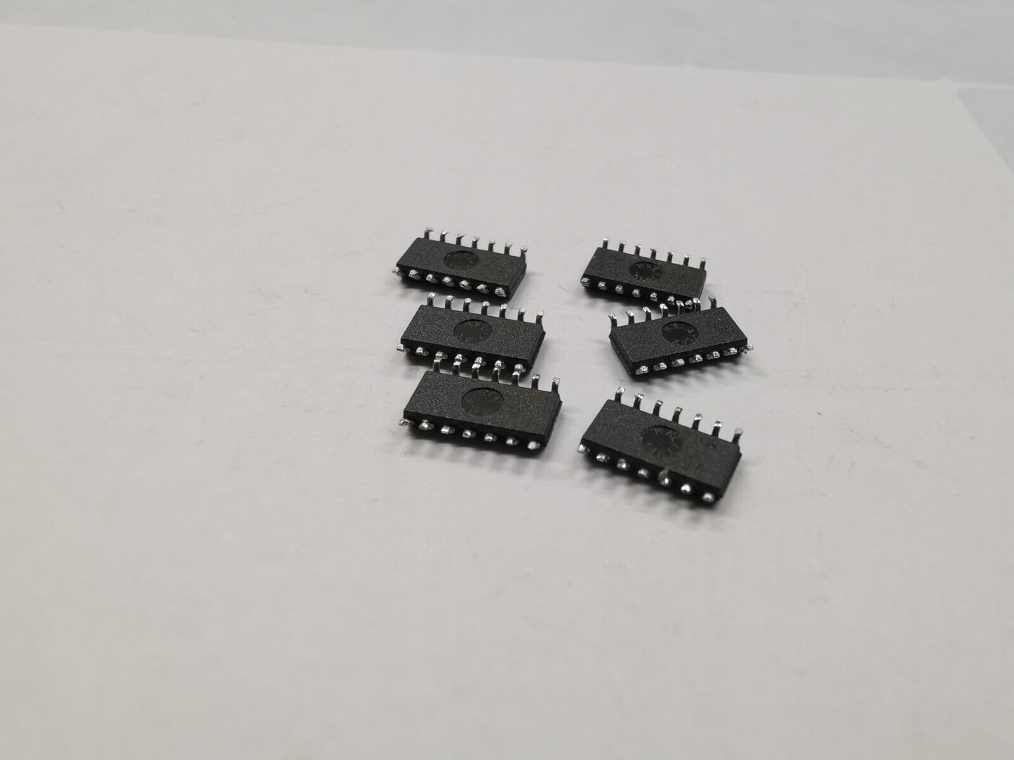2pcs Genuine AD8044 Quad 150 MHz Rail to Rail Operational Amplifier