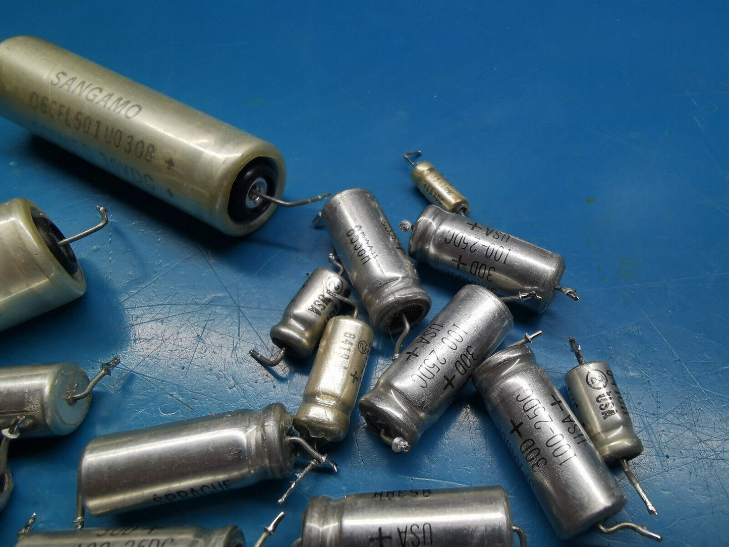 Sprague And Other Aluminium Capacitor