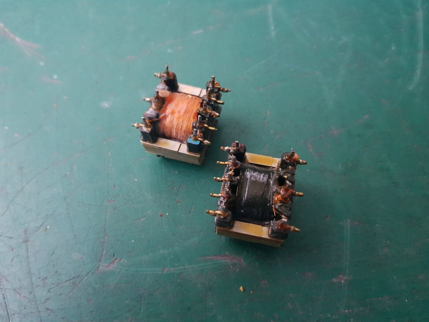 2pcs  50 Ohms Signal Isolation Matching Transformer 2:1:1 Or 1:1