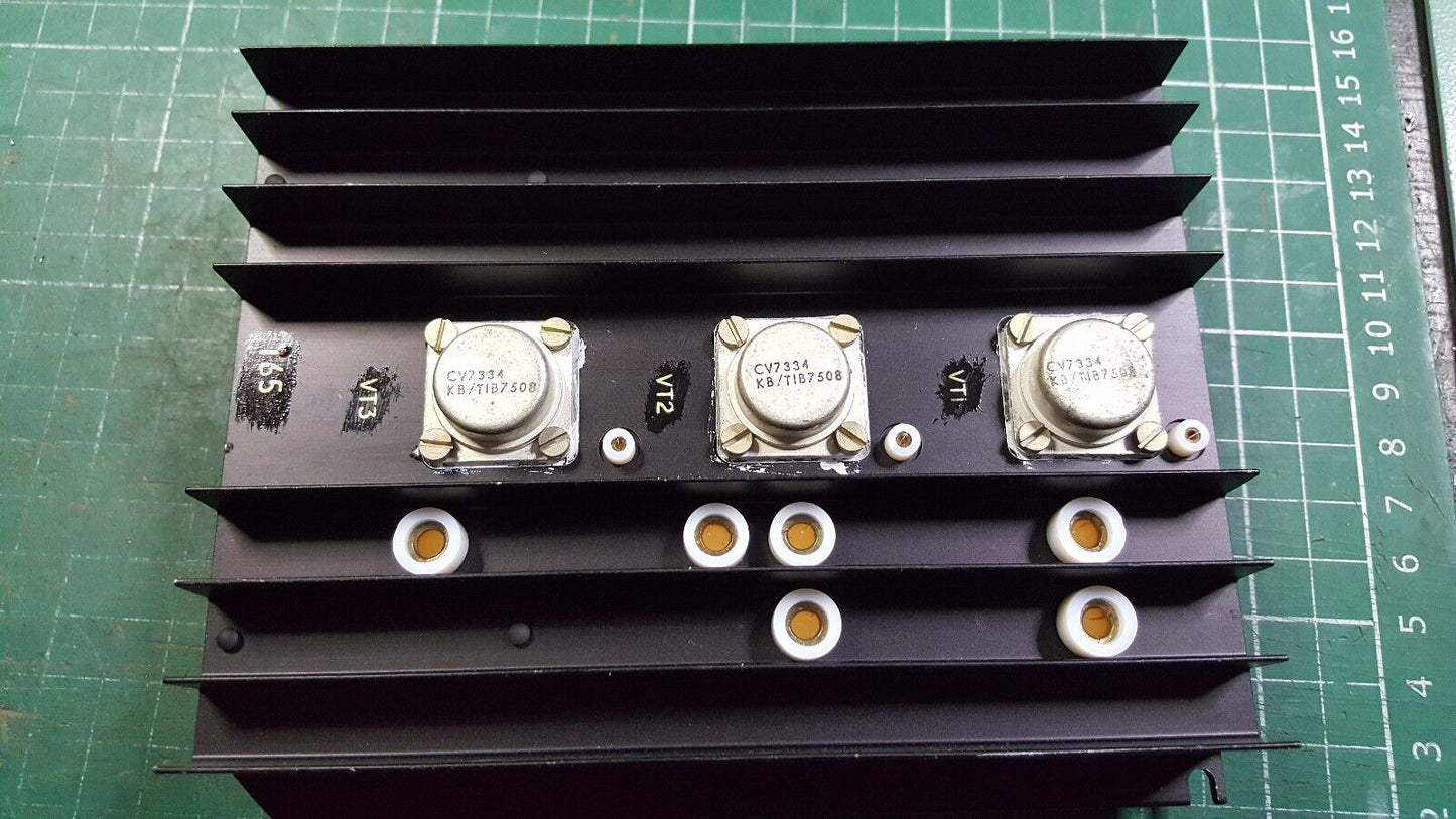 CV733 100W NPN Power Transistor Aluminium Heatsink  TO-53  EX MOD