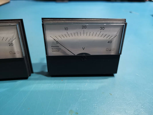 Analog Panel Meter Voltage And Current  20A 40V Crompton