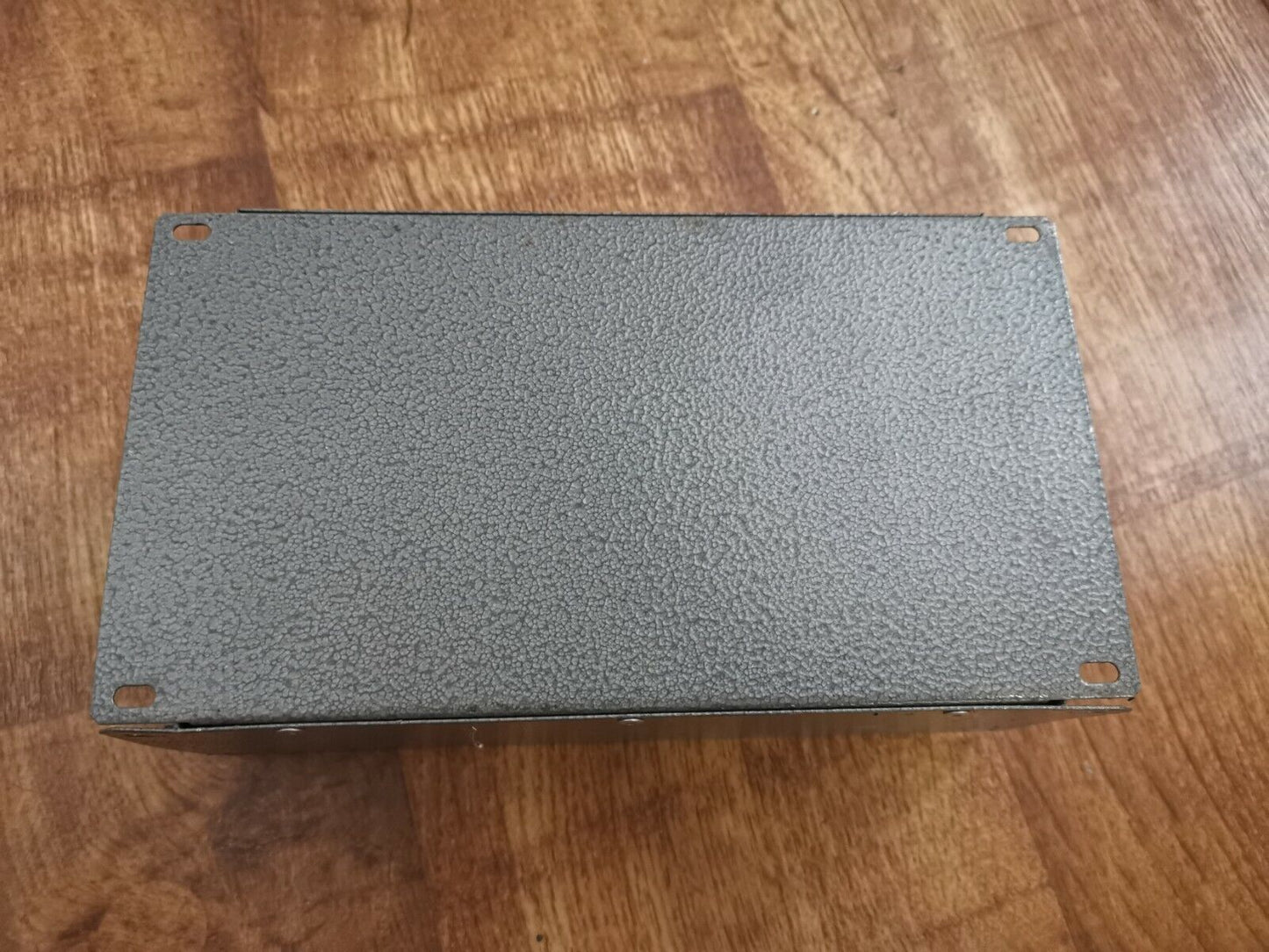 Power Line RFI 3 Phase 20A 440V AC 50Hz To 400Hz  RS3020