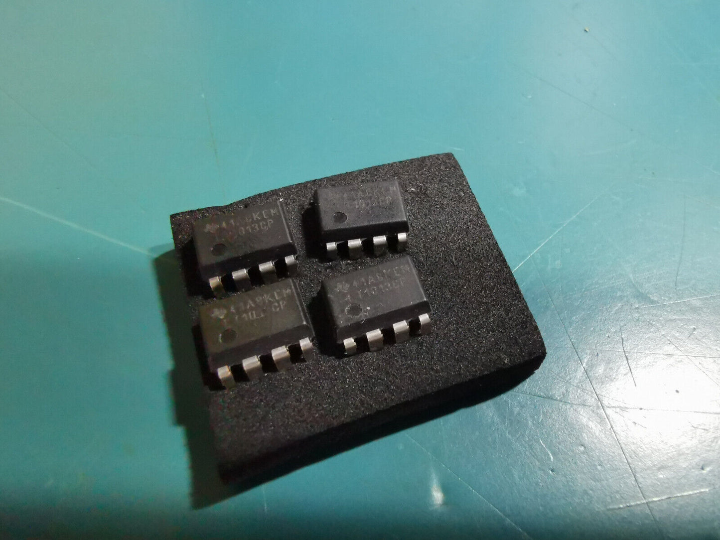 Genuine LT1013 Precision Amplifiers Dual Precision Op Amp 4pcs