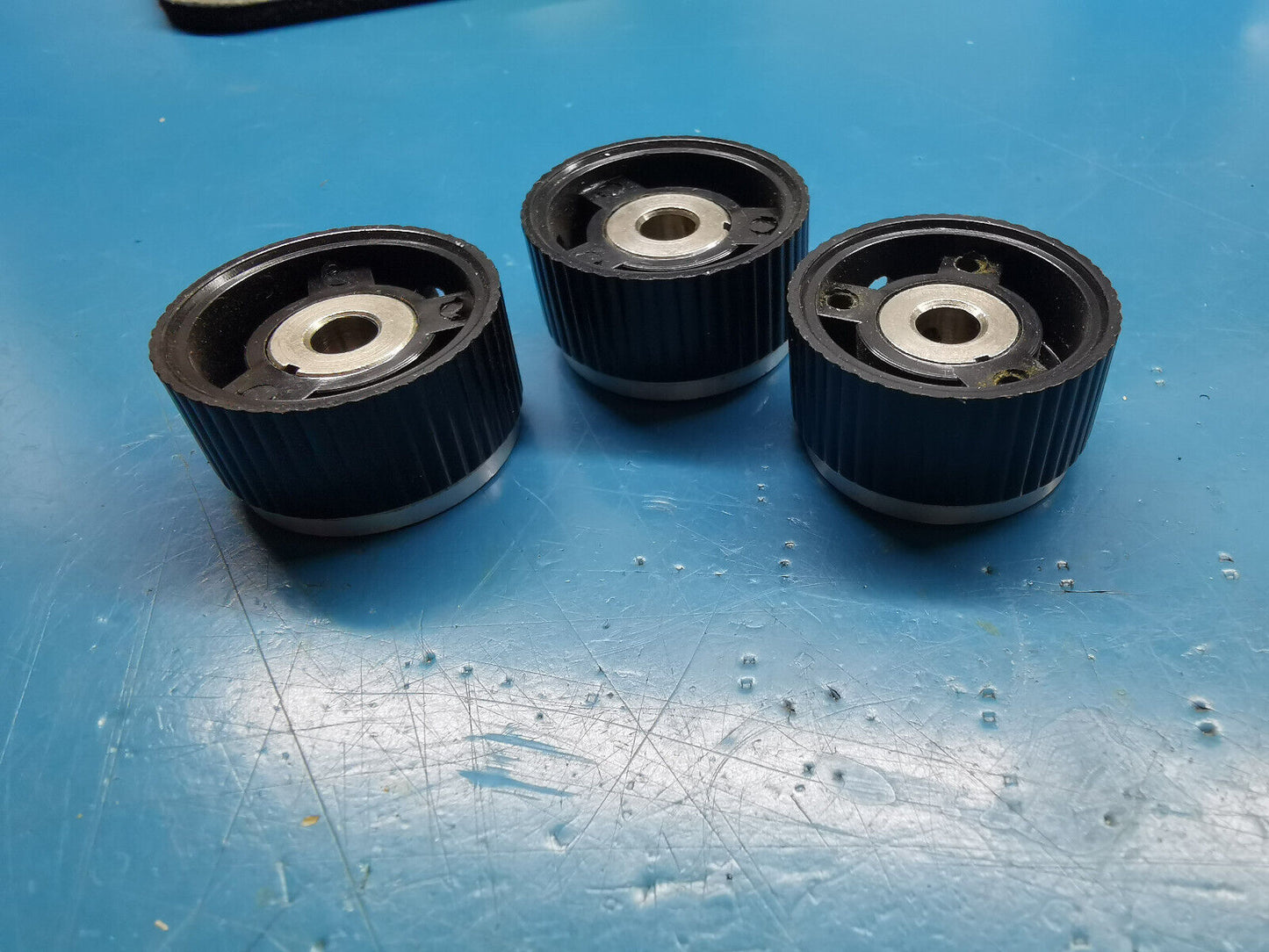 3pcs of Bulgin Plastic / Aluminium Top Potentiometer / capacitor Knob
