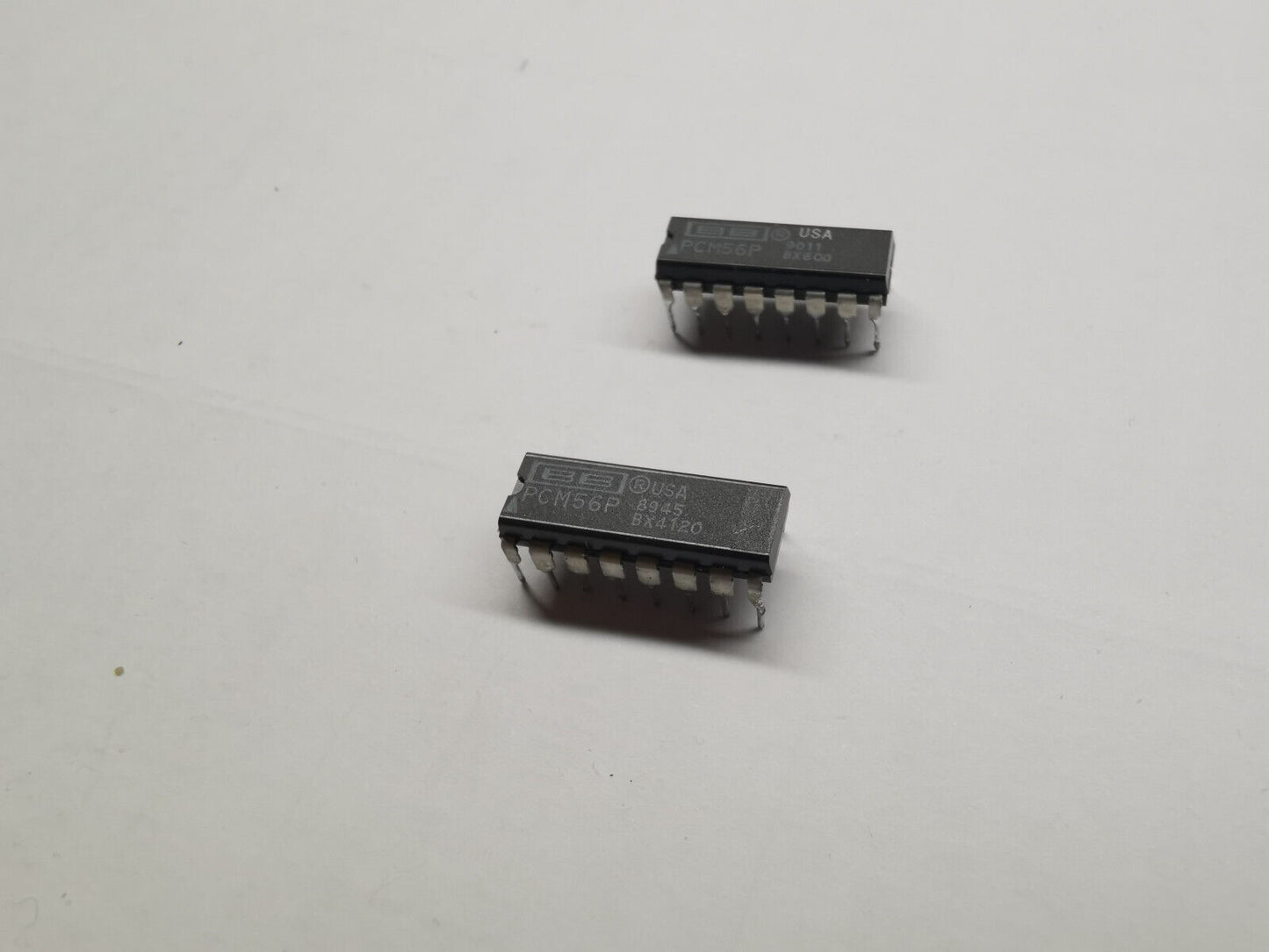 2pcs PCM56P 16Bit Genuine Digital To Analog Converter From Military Equipment