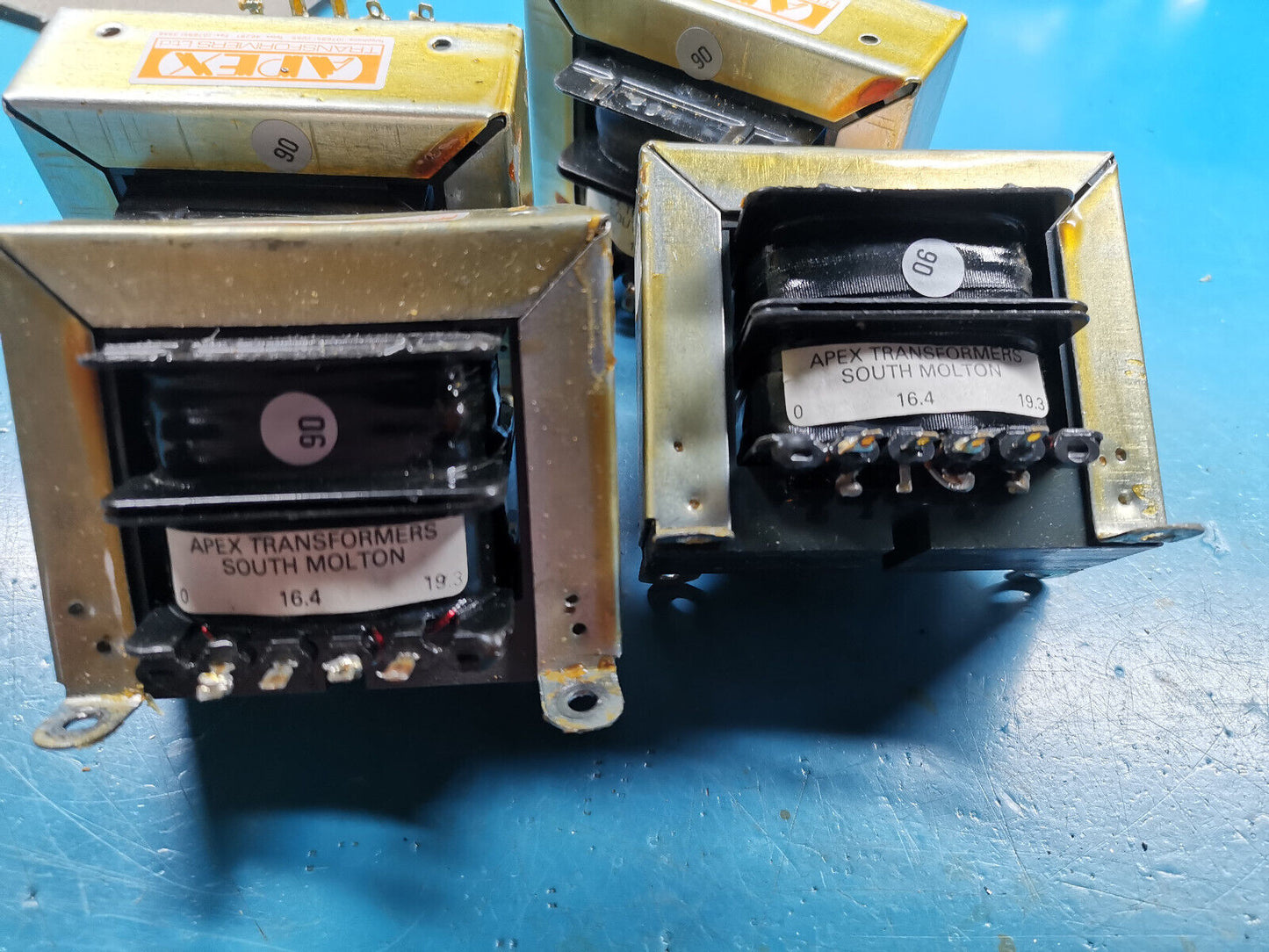 4 x Apex AC Mains Transformer 0  16.4v - 19.3VAC 1A Out   2 x 110v AC In