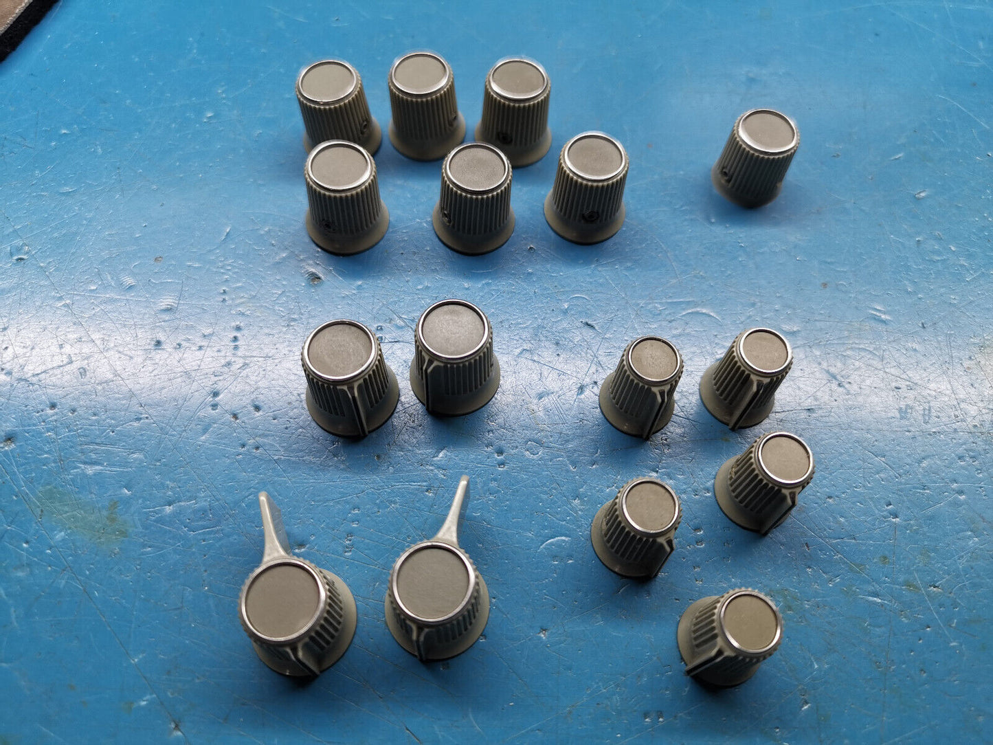 16pcs Orginal Hp Agilent Test Gear Knob